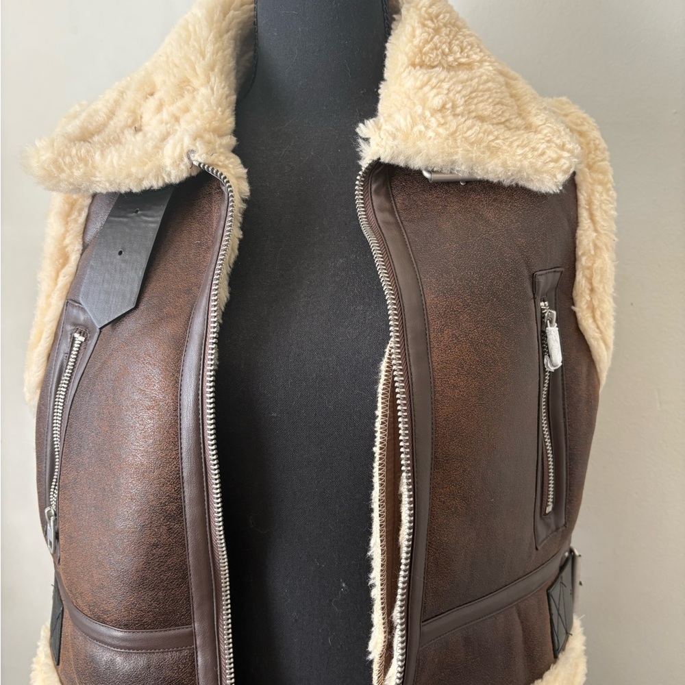 Zara Brown brand new never wear a friend give to me for secret santa .